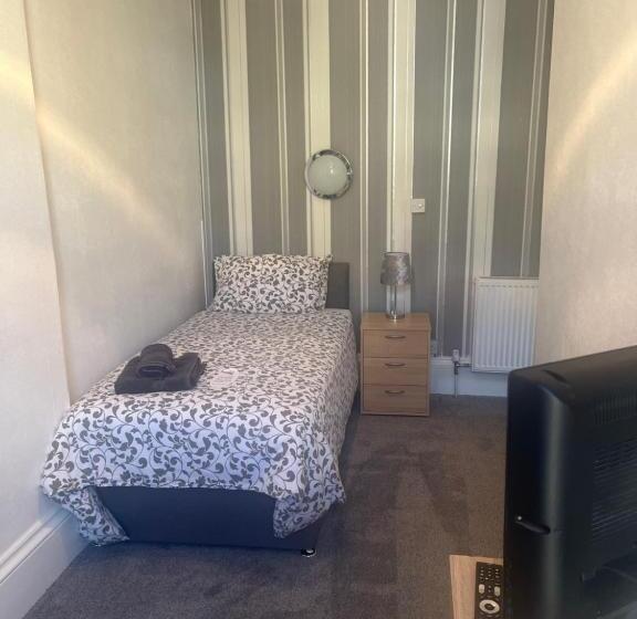 اتاق استاندارد یک تخته با سرویس بهداشتی مشترک, Dunarle Guesthouse