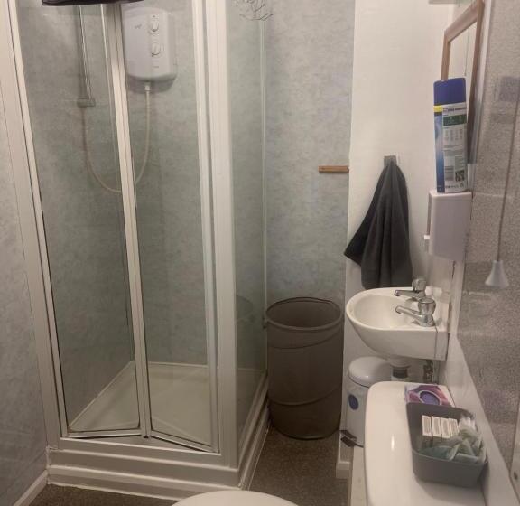 اتاق استاندارد یک تخته با سرویس بهداشتی مشترک, Dunarle Guesthouse