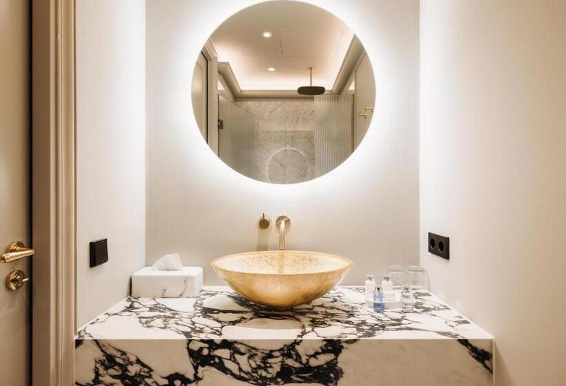 Quarto Executivo com Vistas, 717