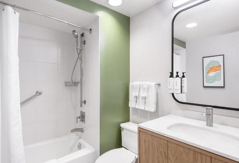 اتاق پرمیوم, Voco Chicago Downtown, An Ihg