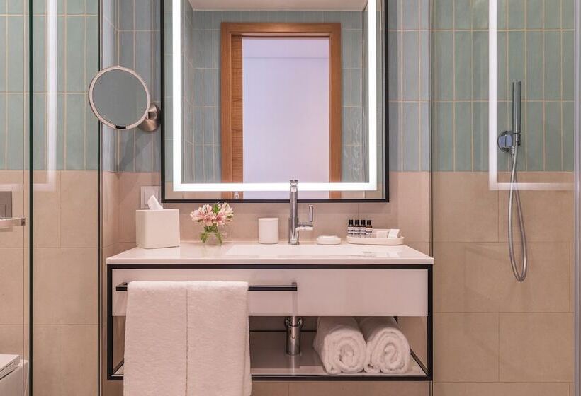 سوئیت 2 خوابه, Hyatt Regency Lisbon