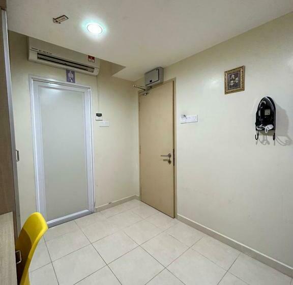 标准间, Noor Hotel Kangar