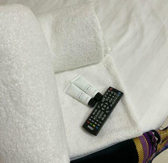 标准间, Noor Hotel Kangar