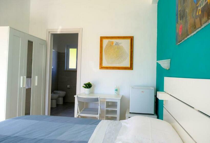 اتاق استاندارد با بالکن, A Casa Di Chiara Bed And Breakfast