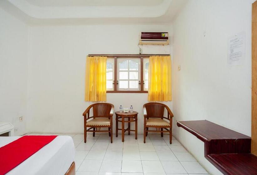 Economy Szoba, Reddoorz @ Jalan Jendral Sudirman Jambi 2