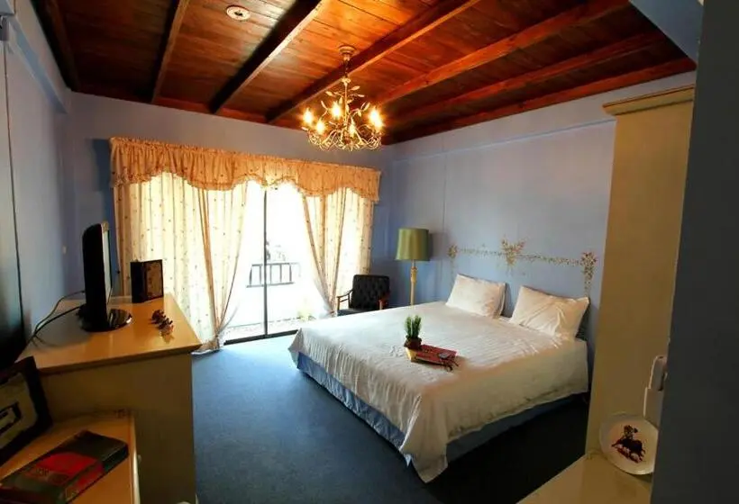 デラックスルーム, The Colored House Jomtien