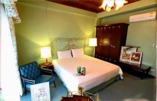 デラックスルーム, The Colored House Jomtien