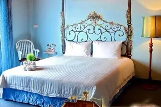 ファミリールーム, The Colored House Jomtien