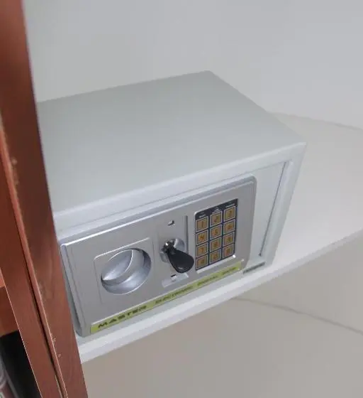 اتاق لوکس با بالکن, Beach Walk Villa Maldives