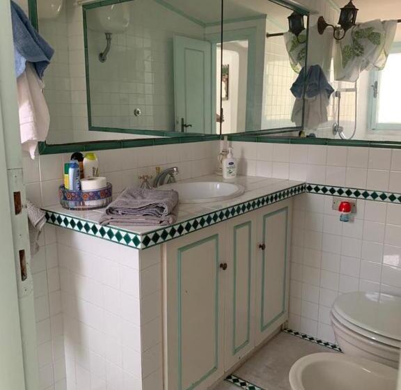 标准平房, Fondazione Villa Point Onlus