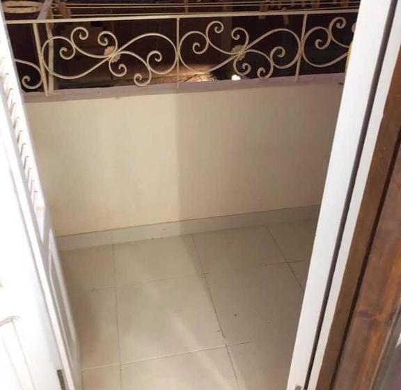 2 Sovrums Lägenhet, Villa Carimo