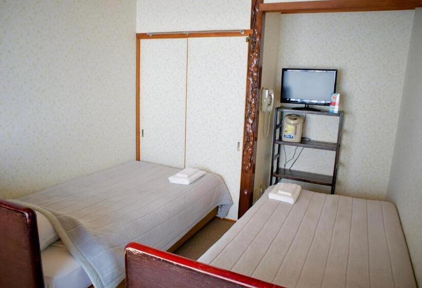 Номер Стандарт Совместная Ванная, City Pension Tommy Rich Inn Kyoto