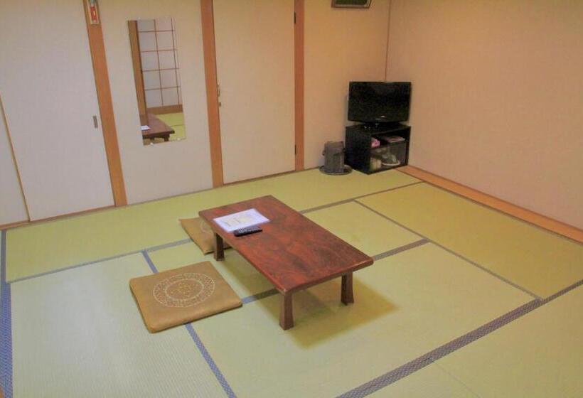 Семейный Номер Совместный Санузел, City Pension Tommy Rich Inn Kyoto