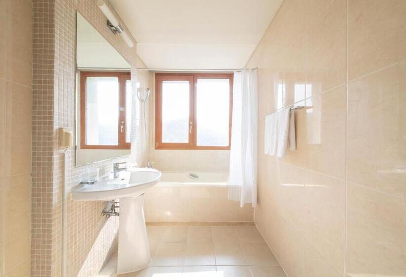 Номер Deluxe, Elysian Gangchon Resort