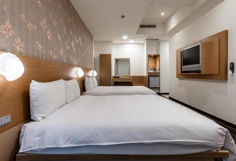 اتاق استاندارد سه نفره, Fish Hotel   Yancheng