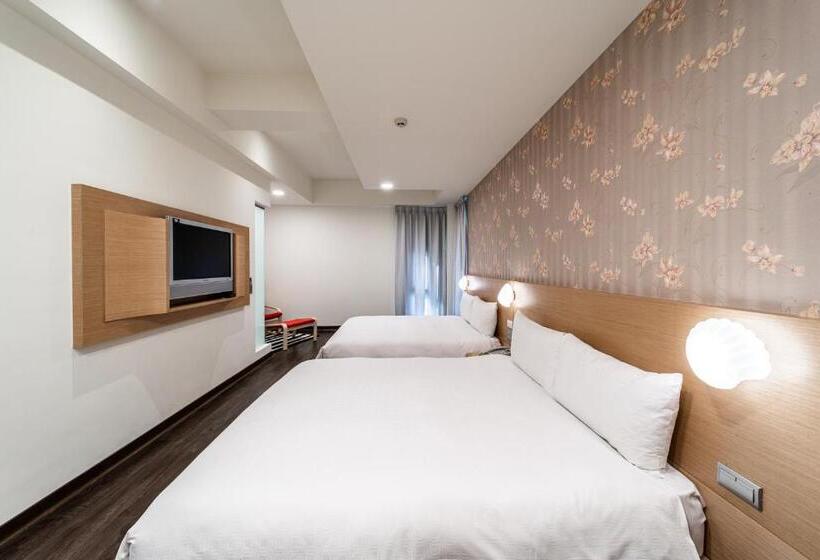 اتاق استاندارد سه نفره, Fish Hotel   Yancheng