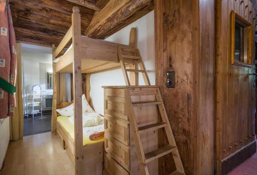 シャレー1寝室, Alpin Family Resort Seetal