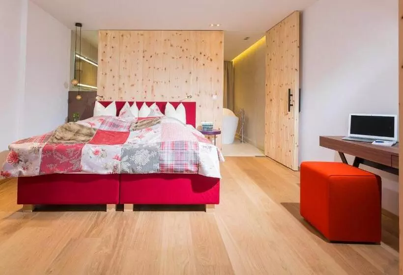 バルコニー付き１ベッドルームアパートメント, Alpin Family Resort Seetal
