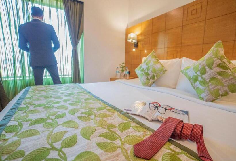 클럽 룸, The Orchid Hotel Pune Hinjewadi