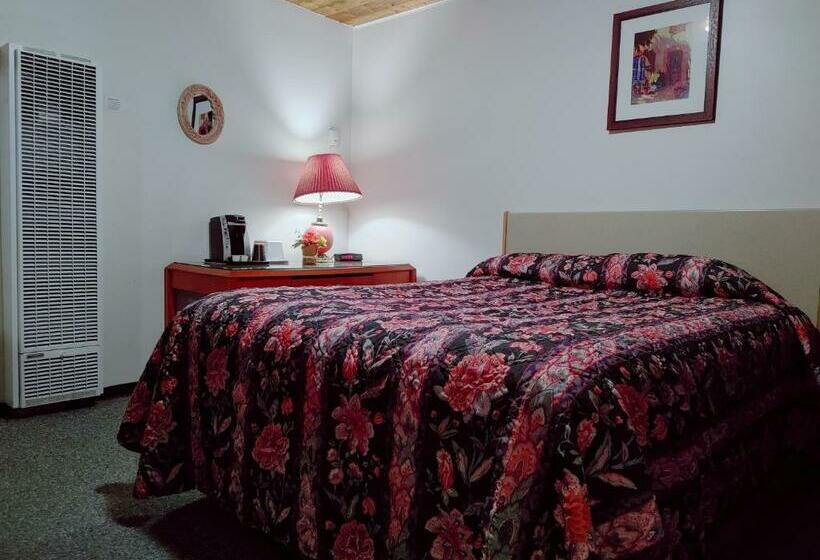 חדר סטנדרט, Kootenay Country Inn