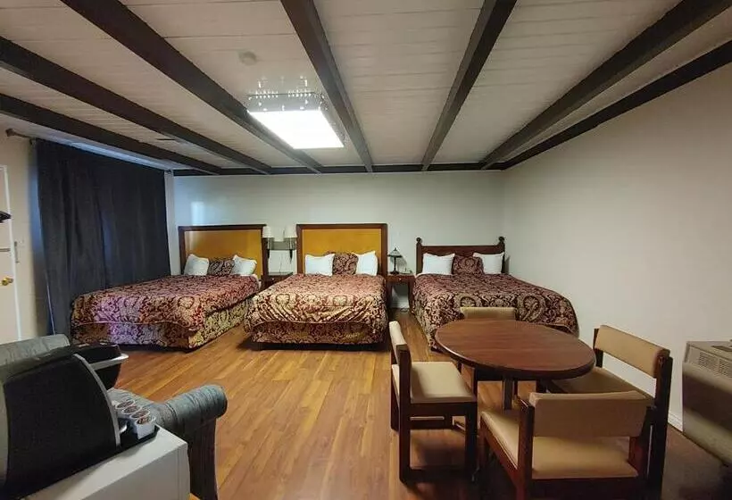 اتاق لوکس خانوادگی, Kootenay Country Inn