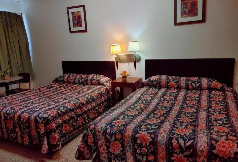 اتاق خانوادگی, Kootenay Country Inn