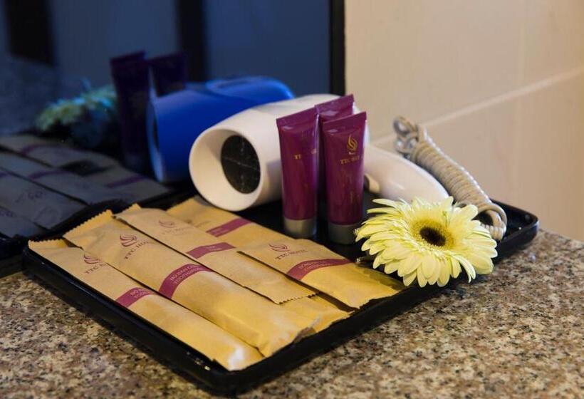 اتاق لوکس با تخت بزرگ, Ttc Hotel Phan Thiet