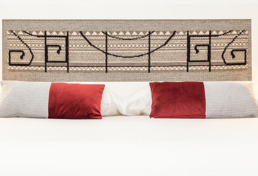 חדר סטנדרט עם טרסה, Domu Qirat   Authentic Rooms & Terraces