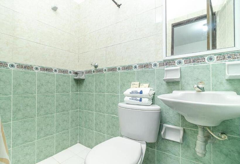 스탠다드 트리플 룸, Ayenda Vanguard