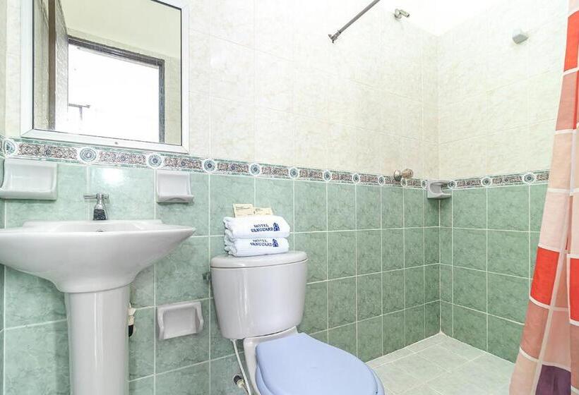 수피리어 트리플 룸, Ayenda Vanguard