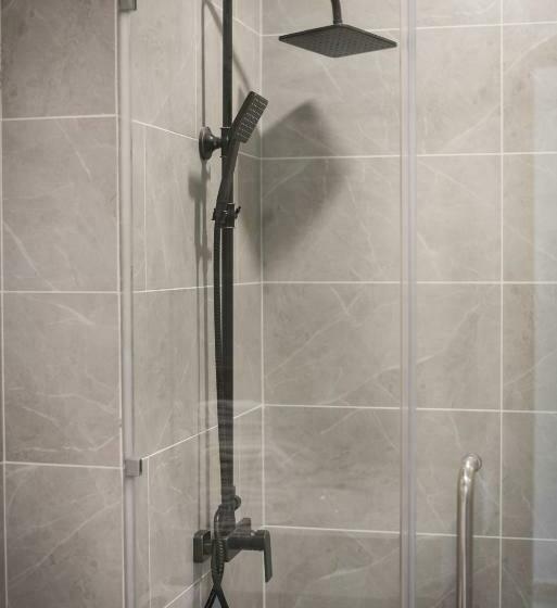 סטודיו סטנדרט עם מרפסת, Amata Residence