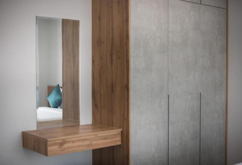 Студио Стандарт с Балконом, Amata Residence