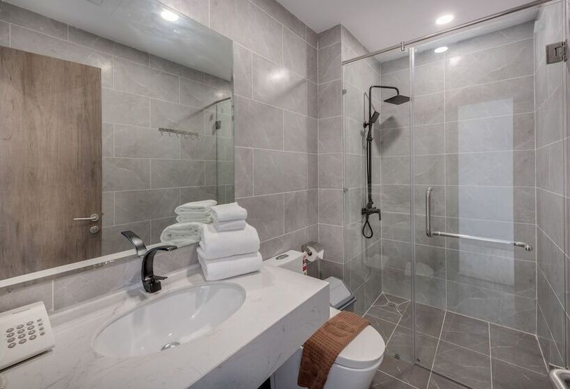 סטודיו סטנדרט עם מרפסת, Amata Residence