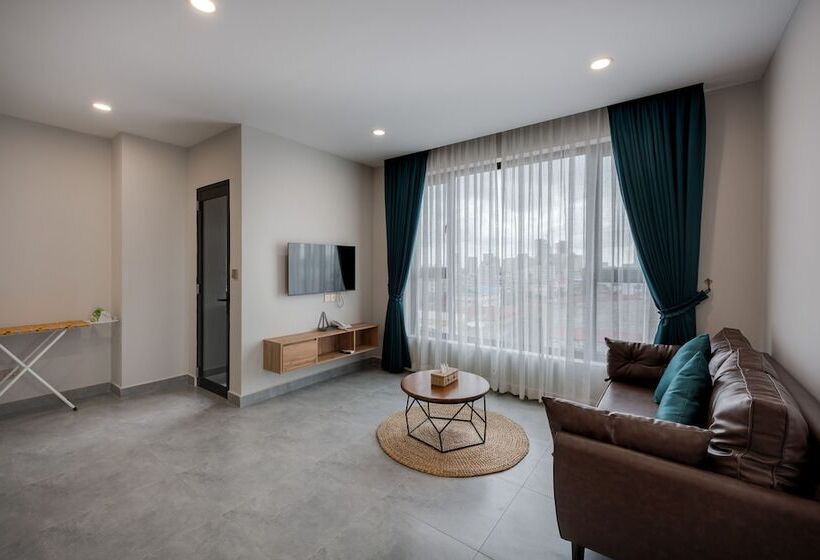 דירת שני חדרים עם מרפת, Amata Residence