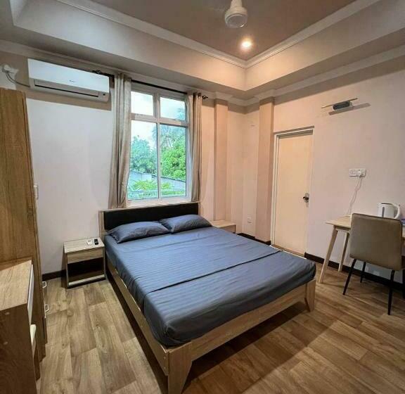 اتاق لوکس, Raalhu Dhangethi