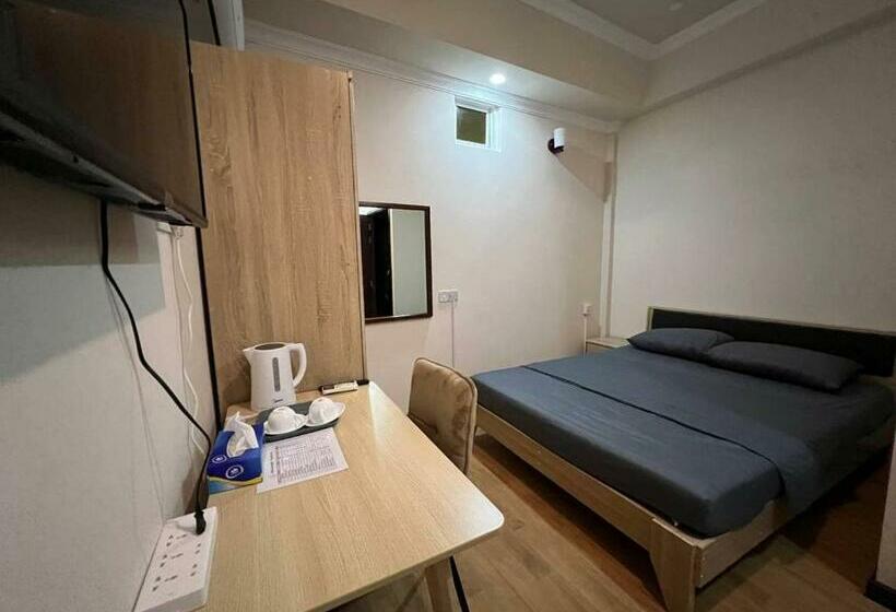 اتاق اکونومی, Raalhu Dhangethi