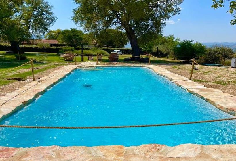 Дом 1 Спальня, Exclusive Pool Open All Year Spoleto Biofarm Slps 8 Village Shops, Bar1 Km