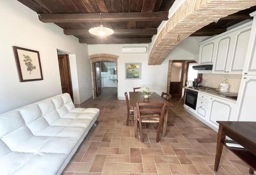 خانه 1 خوابه, Exclusive Pool Open All Year Spoleto Biofarm Slps 8 Village Shops, Bar1 Km