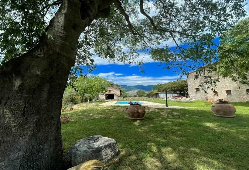 خانه 1 خوابه, Exclusive Pool Open All Year Spoleto Biofarm Slps 8 Village Shops, Bar1 Km