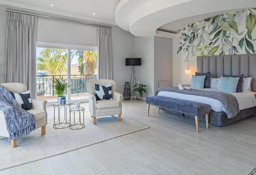 Президентский Люкс, The Salene Hotel & Cottages