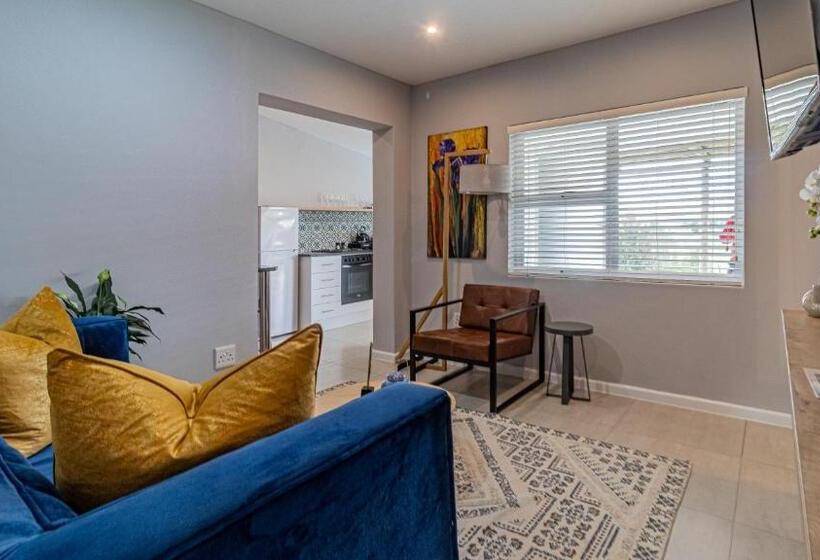 Апартаменты Deluxe 1 Спальня, The Salene Hotel & Cottages