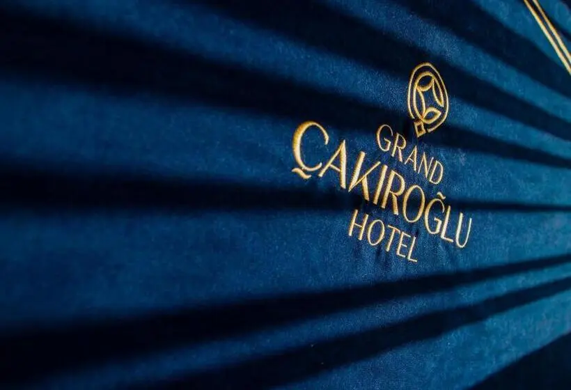Perhesviitti, Grand Cakiroglu