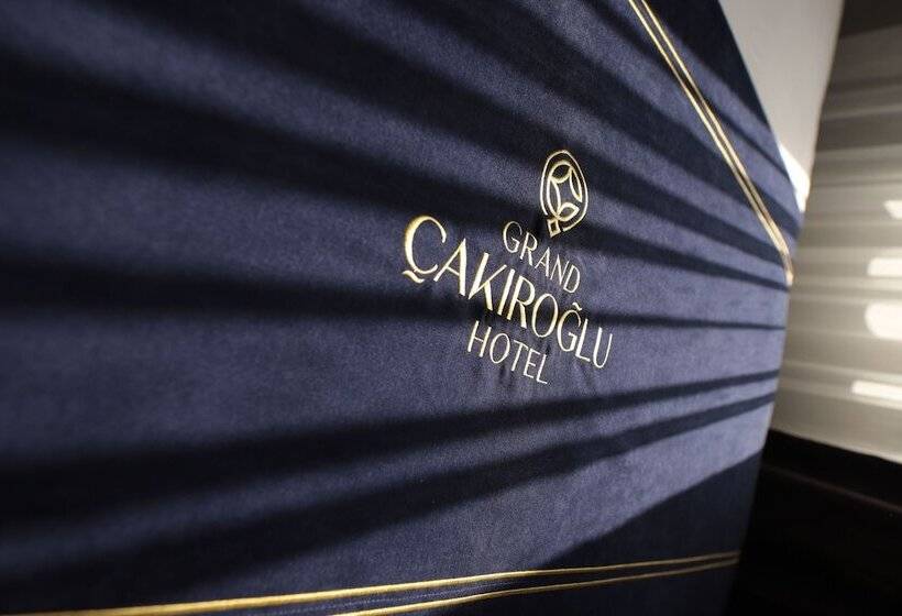 جناح عائلي, Grand Cakiroglu