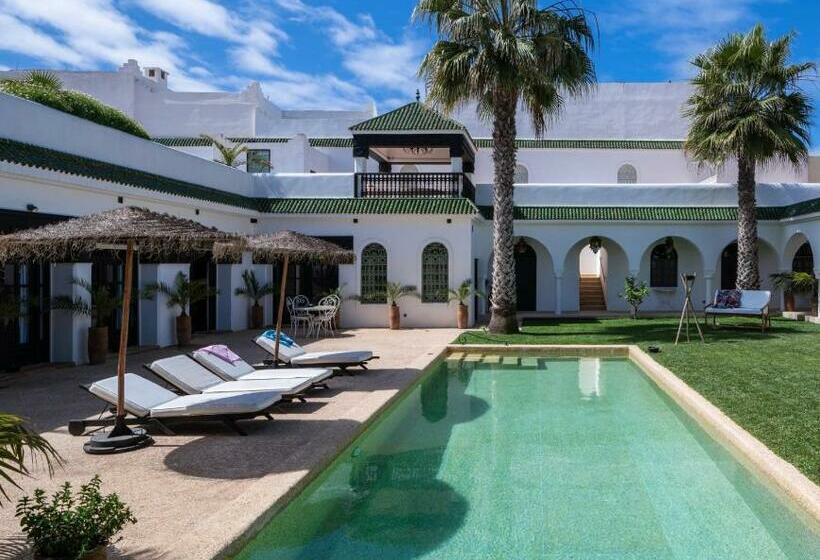 خانه 1 خوابه, Maison Marine