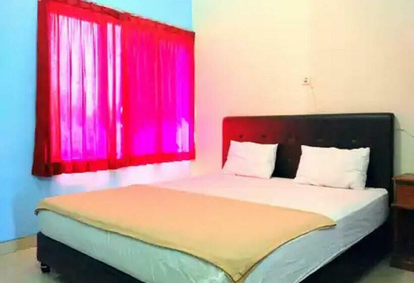 חדר סטנדרט, Reddoorz At Hotel Nuansa Ngawi