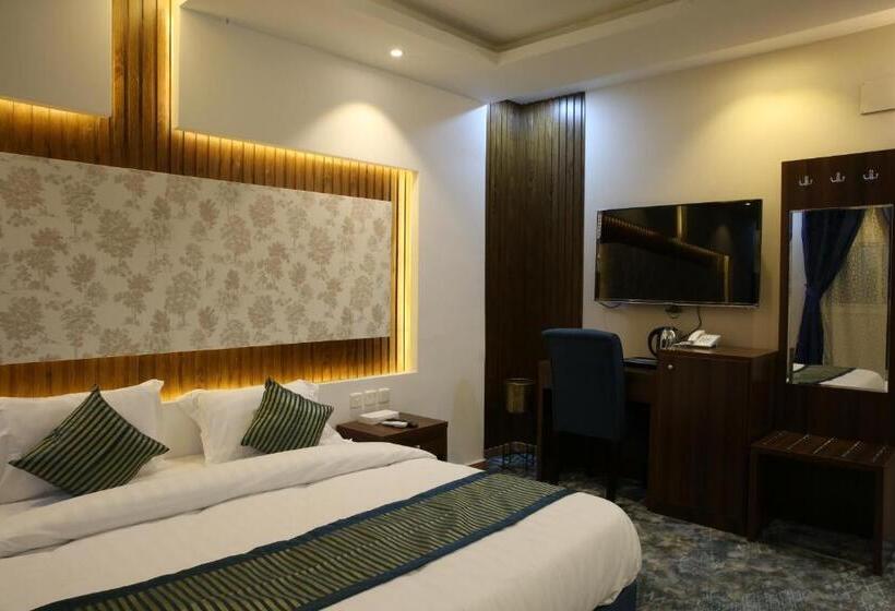 חדר דלוקס, Quel Serviced Units