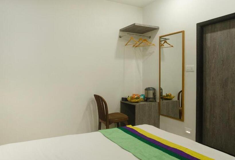 스탠다드 룸, Treebo Urban, 1 Km From Railway Station