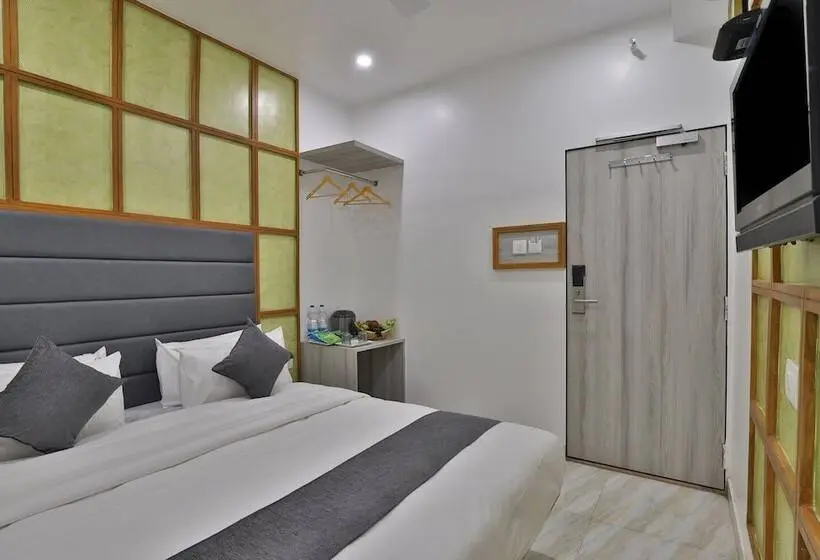 デラックスルーム, Treebo Urban, 1 Km From Railway Station