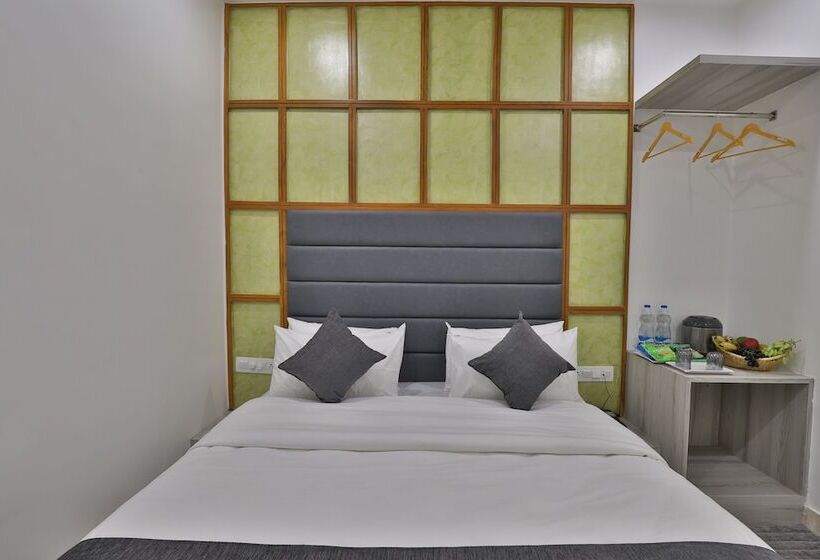 디럭스 룸, Treebo Urban, 1 Km From Railway Station