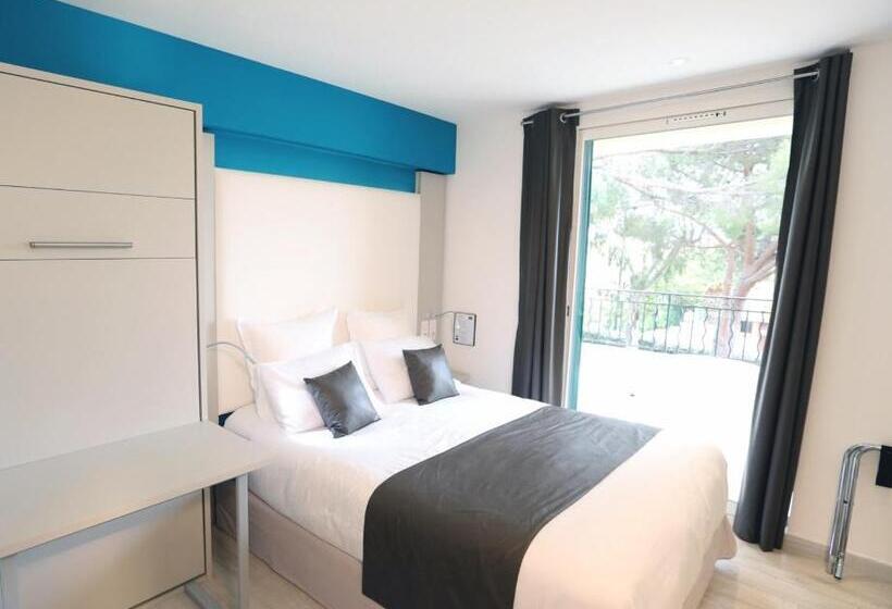 غرفة قياسية مزوَّدة بجاكوزي, Hôtel De La Plage   Hdlp